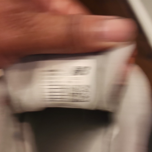 New Balance 9060 - Picture 6 of 9